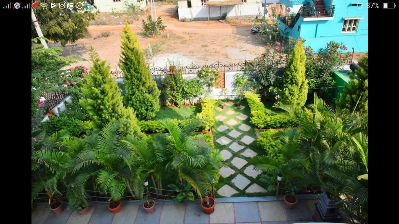 Mango Tree Homestay Hampi Exteriör bild