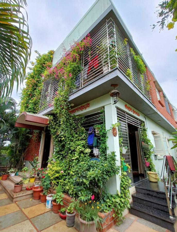 Mango Tree Homestay Hampi Exteriör bild