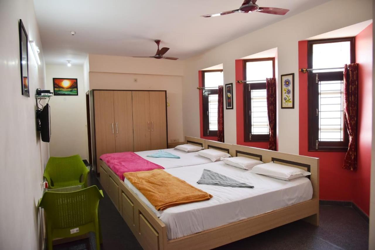 Mango Tree Homestay Hampi Exteriör bild